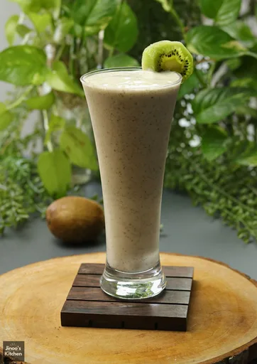 Kiwi Almond Bliss Smoothie