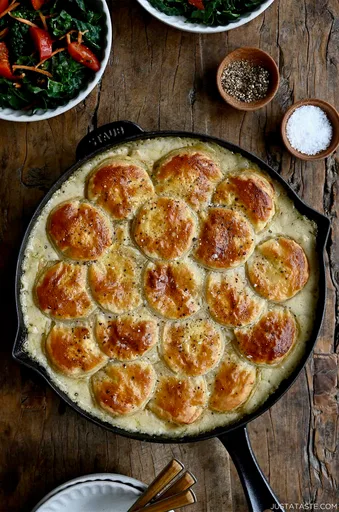 Pastel de pollo con hojaldre