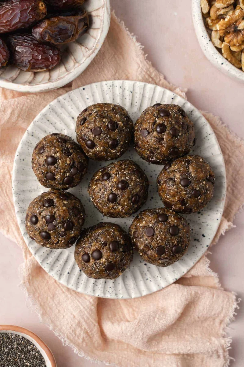 Nut Date Balls (Energy Balls) Recipe