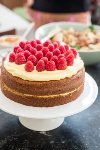 Lemon cake with raspberries