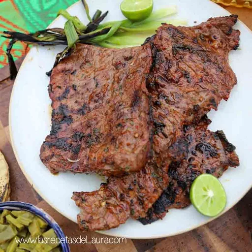 ¿CÓMO MARINAR CARNE Y VERDURAS PARA ASADOR?