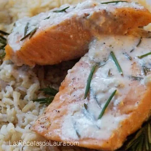SALMÓN A LA PLANCHA CON ROMERO