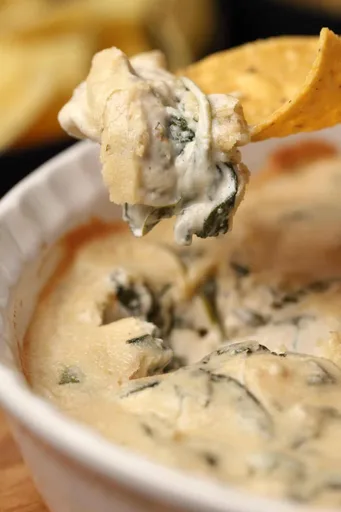 Vegan Spinach Artichoke Dip