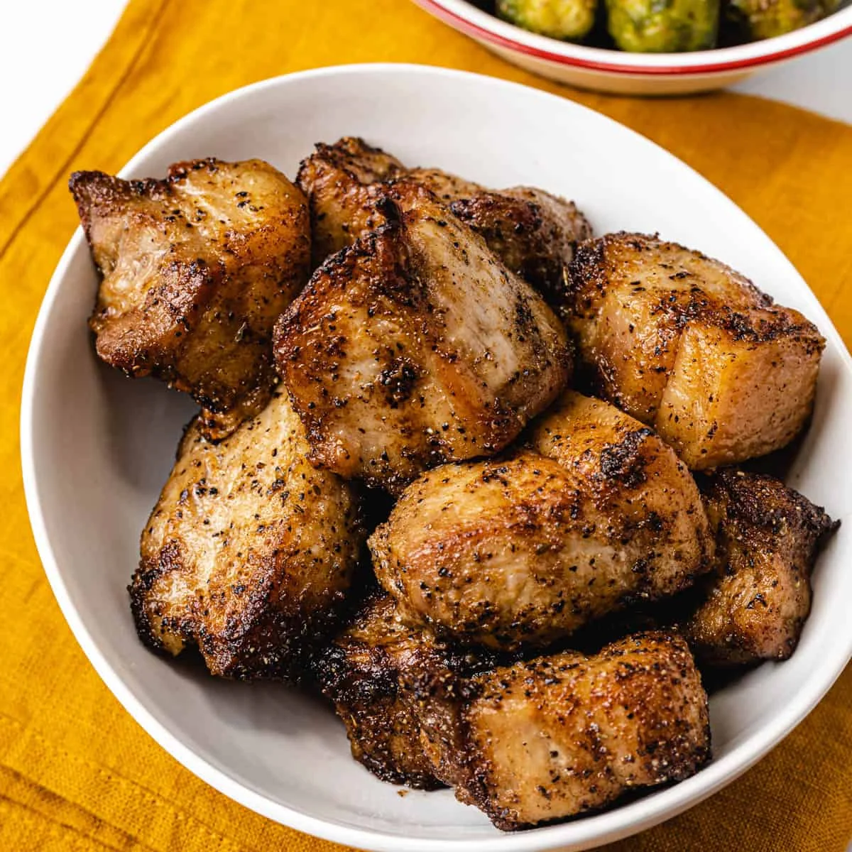 Poitrine de porc à la friteuse à air