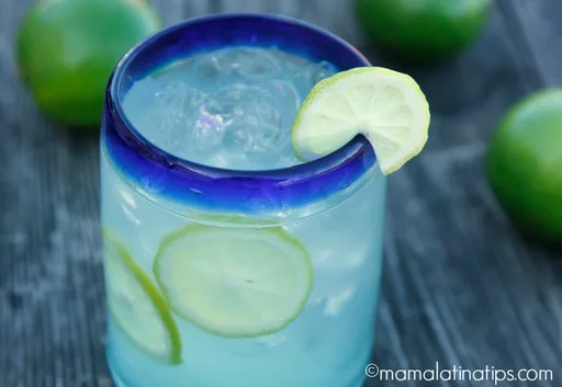 Agua Fresca de Limón