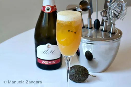 Receta de cóctel de mango y maracuyá