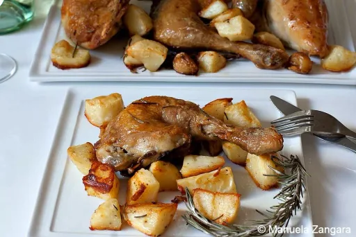 Pollo asado con patatas (Pollo al Forno con Patate)