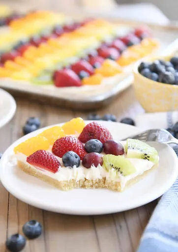 Perfect Fruit Pizza