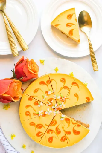 Tarta de queso con mango