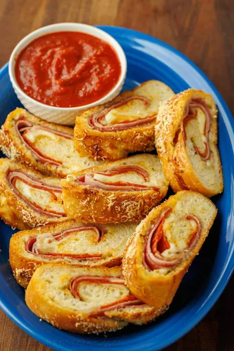 Stromboli Recipe (VIDEO)