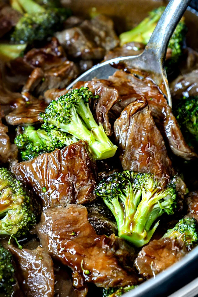 Beef and Broccoli (Slow Cooker)