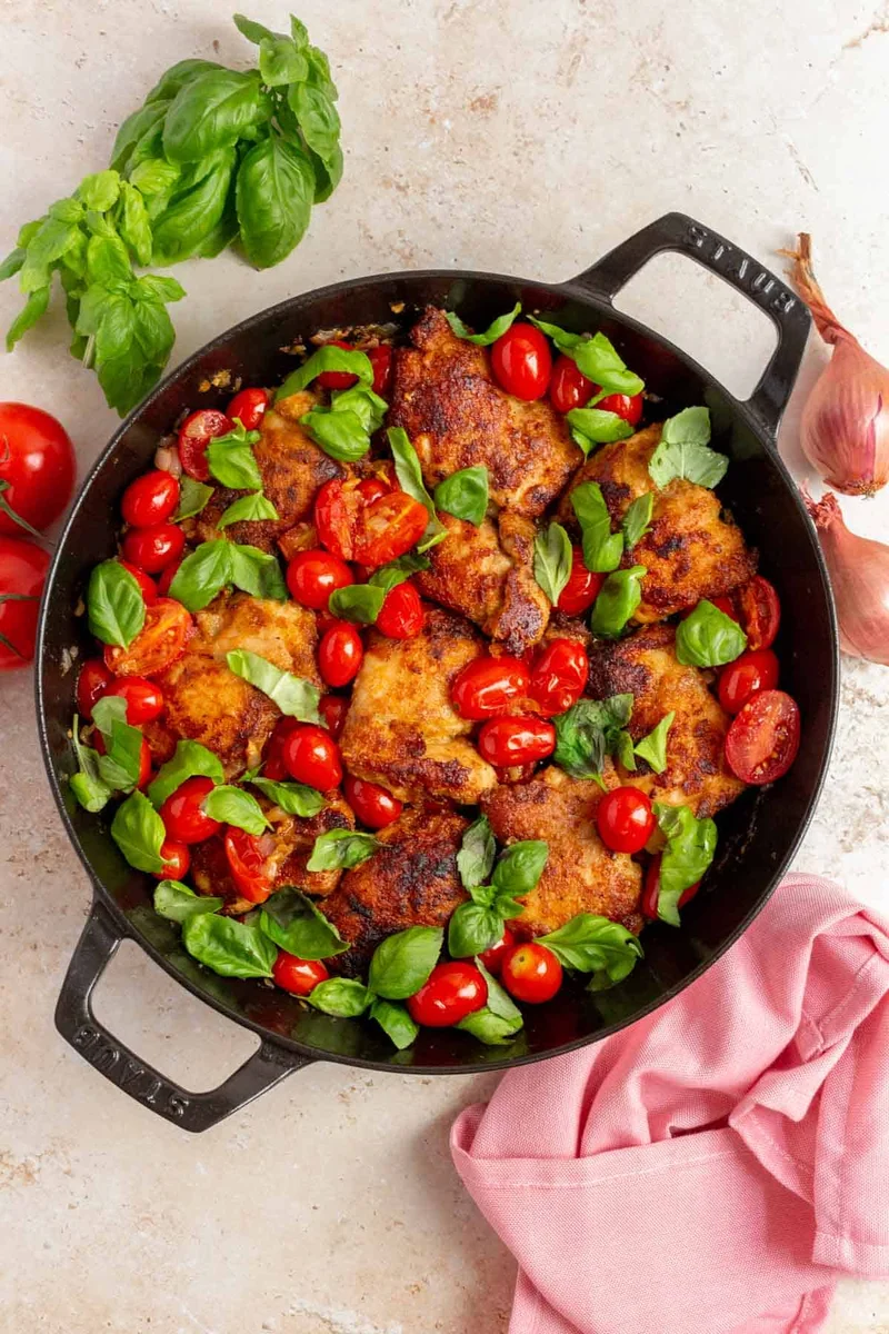Sovracosce di pollo al pomodoro e basilico