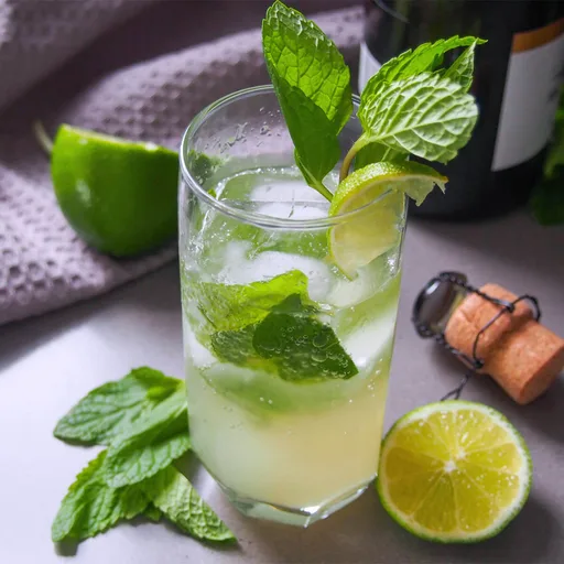 Champagne mojito