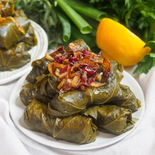 Dolmeh barge mo - Persian stuffed grape leaves