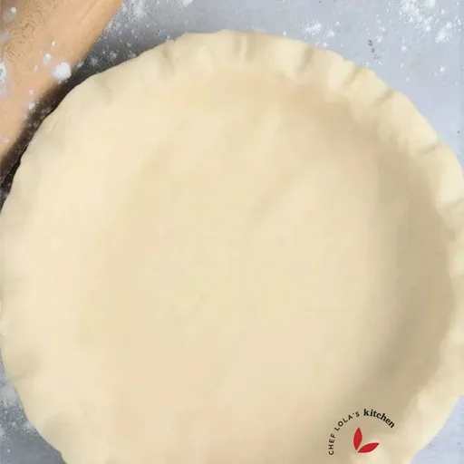 Masa de tarta casera, fácil, hojaldrada y con mantequilla
