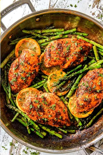 Pechuga de pollo fácil al limón y pimienta