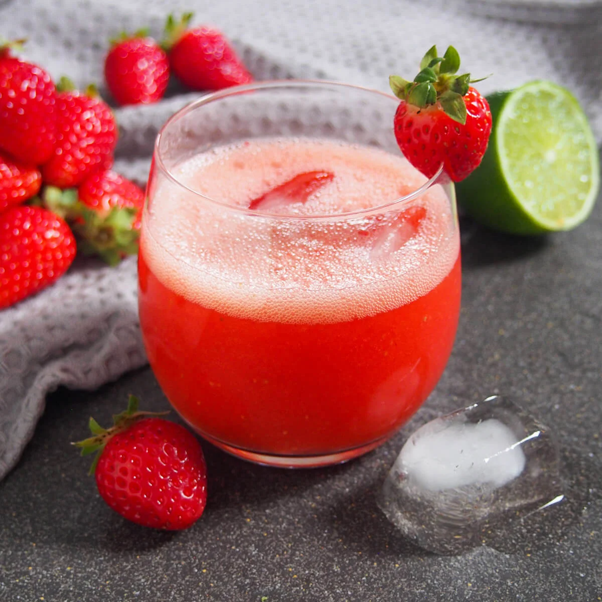 Strawberry agua fresca