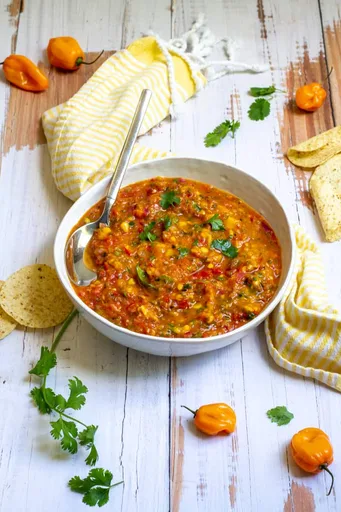Salsa de mango y habanero