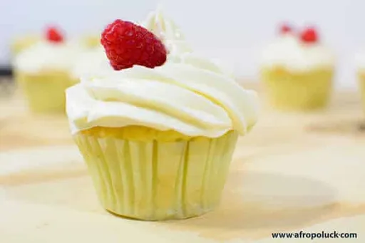 EASY VANILLA CUPCAKE RECIPE FROM SCRATCH