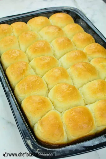 No-knead Bread rolls recipe – How to Make Bread Rolls without a mixer