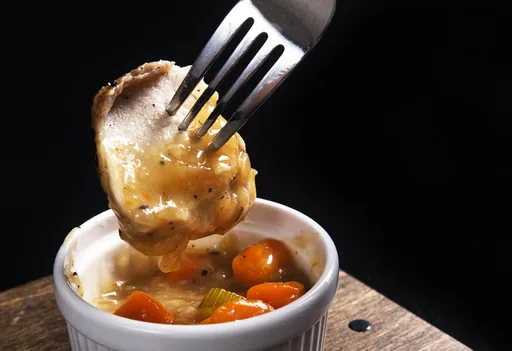 Instant Pot Chicken and Garlic Gravy