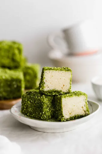 Matcha Lamingtons