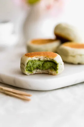 Mini Matcha Custard Buns
