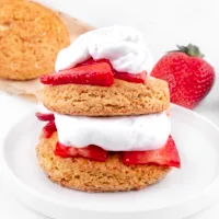 Vegan Strawberry Shortcake