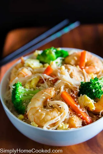 Rice Noodle Stir Fry (gluten free)