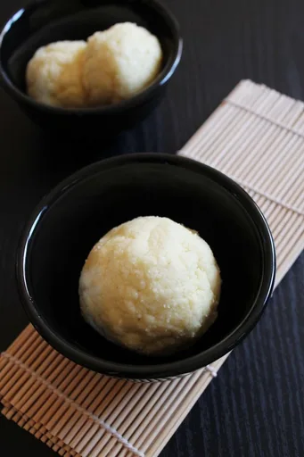 Receta de Khoya o Mawa instantáneo (con leche en polvo)