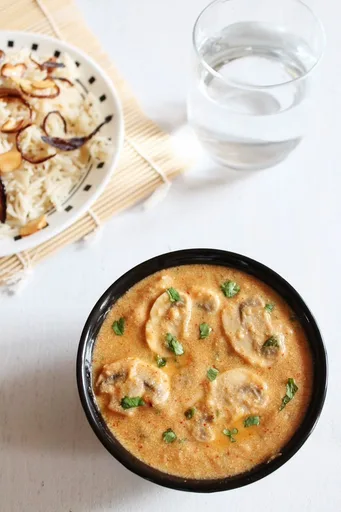 Mushroom curry recipe