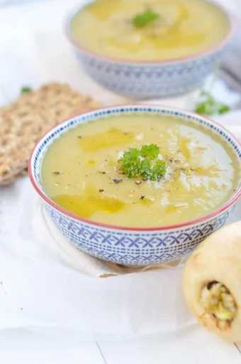 Leek Cauliflower Soup