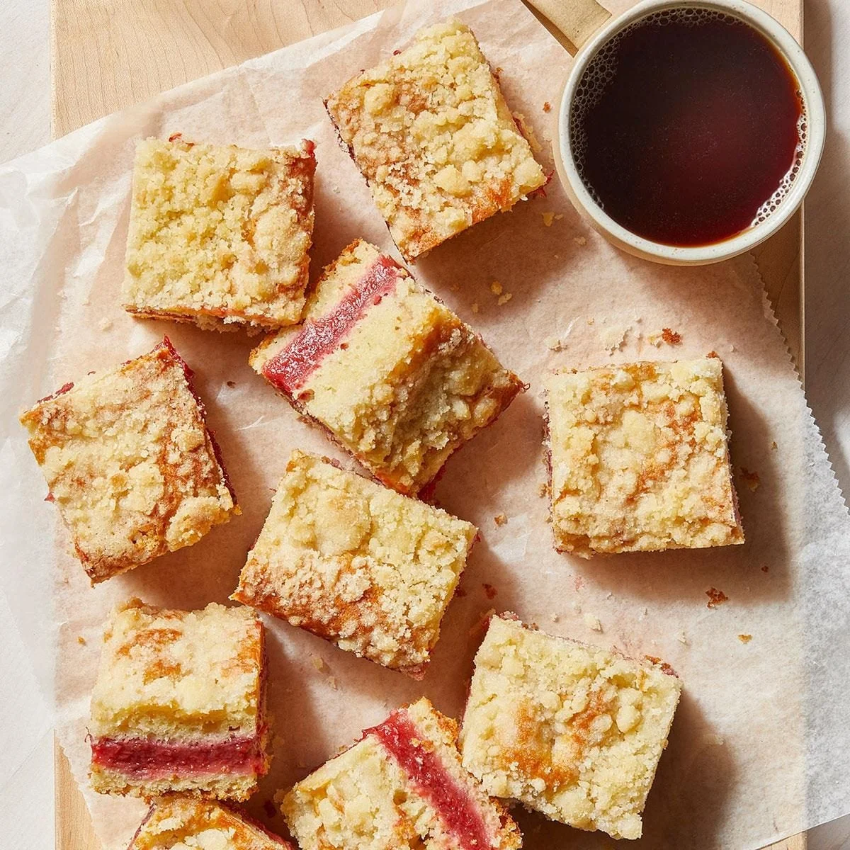 Strawberry Rhubarb Coffee Cake