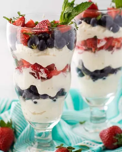 Receta de parfait de requesón y frutos rojos