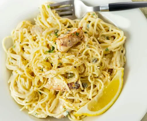 Pasta con Pollo César (¡En una sola olla!)