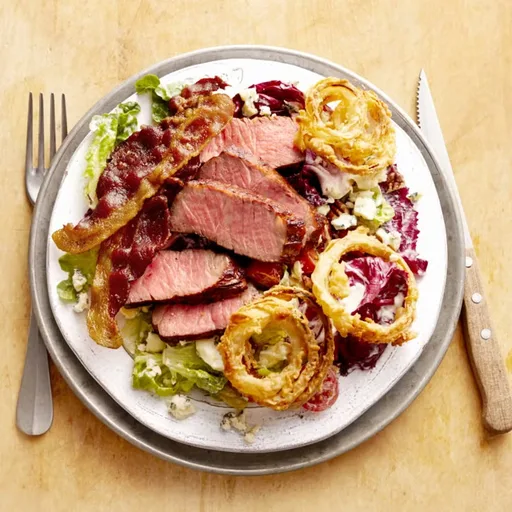 Steak and Bacon Salad with Chipotle Dressing