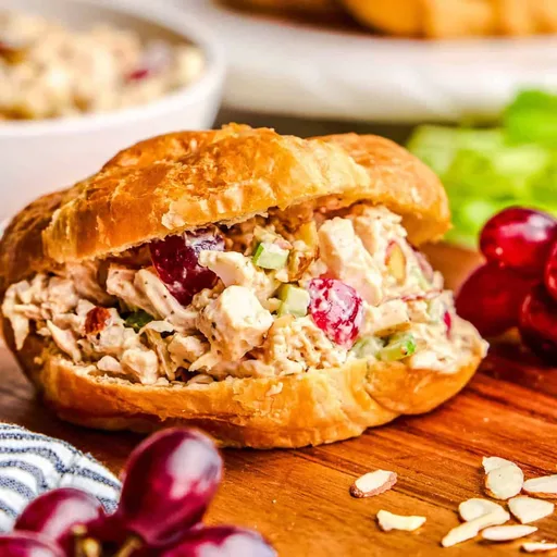 Ensalada de pollo tradicional