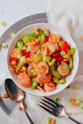 Cashew Shrimp Stir-fry