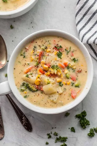 Receta de sopa de verduras cremosa y fácil