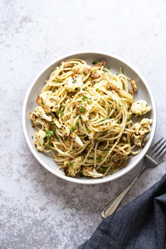 Spaghetti with Toasted Garlic Breadcrumbs and blistered Cauliflower