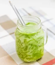 Vietnamese Pandan Jelly Dessert (Che Banh Lot/Cendol)
