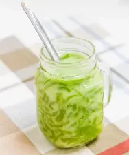 Vietnamese Pandan Jelly Dessert (Che Banh Lot/Cendol)