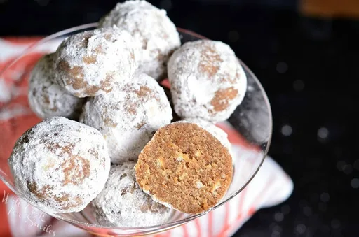 Pumpkin Spice Rum Balls