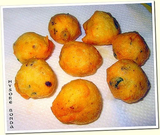 MYSORE BONDA / ULUNDU BONDA