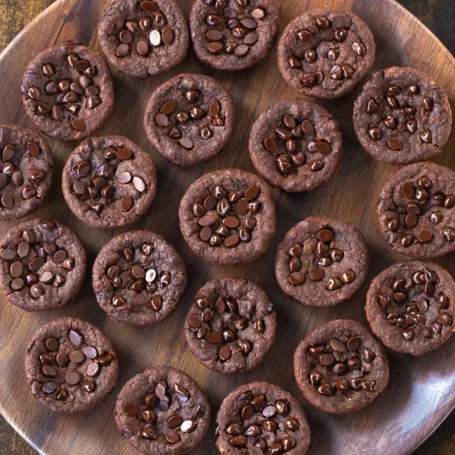 Chocolate Black Bean Brownie Bites