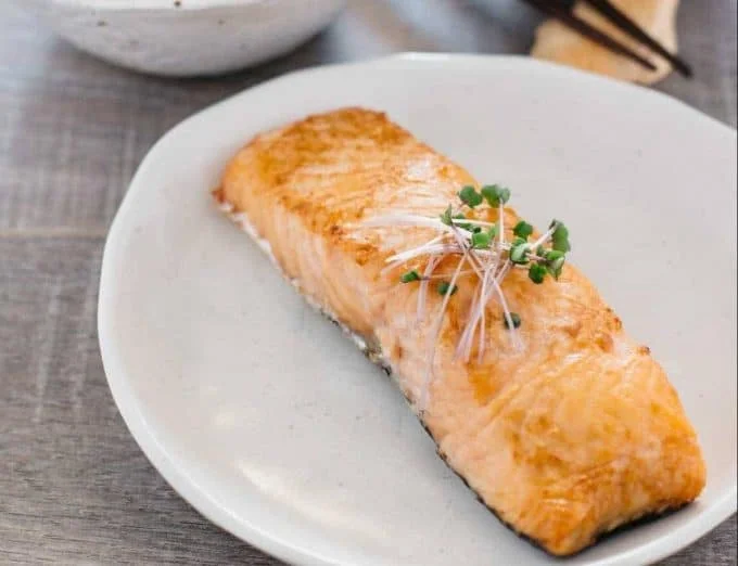 Shiozake Japanese salted salmon 塩鮭