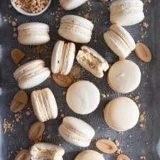 Toasted Sugar Vanilla Bean Macarons with Caramelised White Chocolate German Buttercream