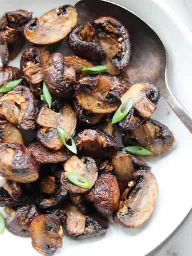 Air Fryer Garlic Mushrooms
