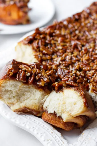 Caramel Pecan Sticky Buns