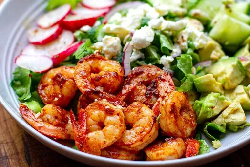 Ensalada de langostinos a la parrilla